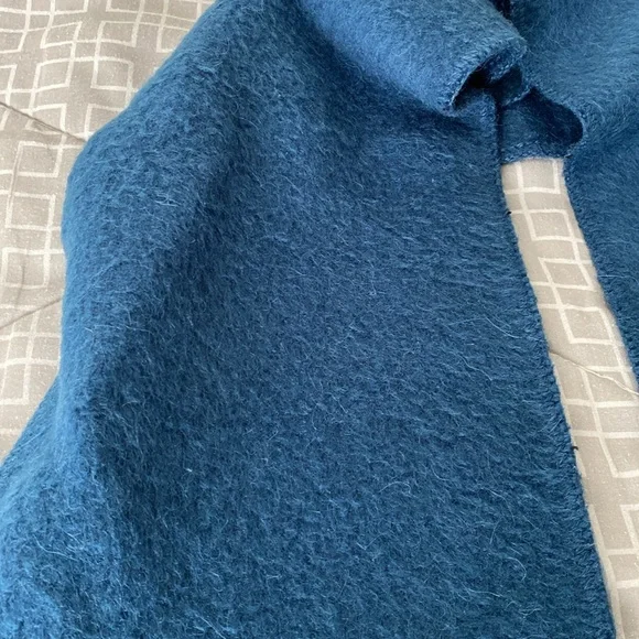 Peruvian Alpaca Camargo dark blue fringe scarf - Picture 9 of 17